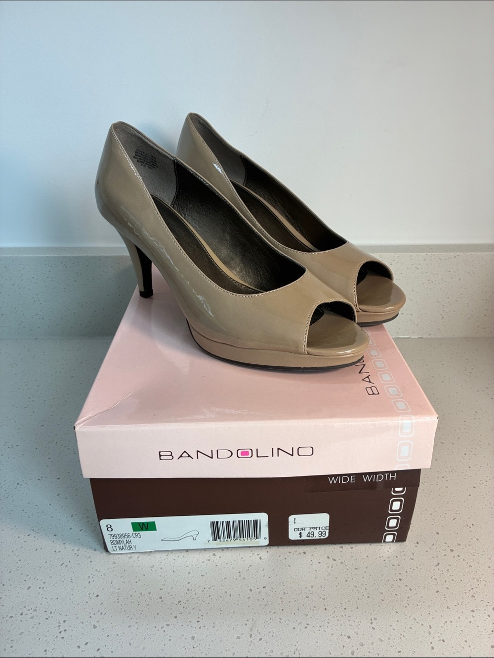 Bandolino Taupe Patent Peep Toe Heel